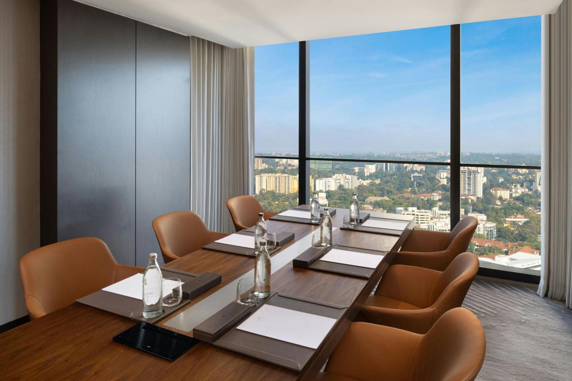 Jw Marriott Hotel Nairobi Exterior photo